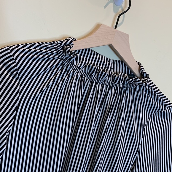 ADRIANNA PAPELL LS striped top - Picture 2 of 9